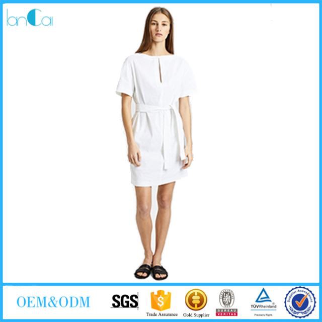 لباس کتانی سفید با آستین